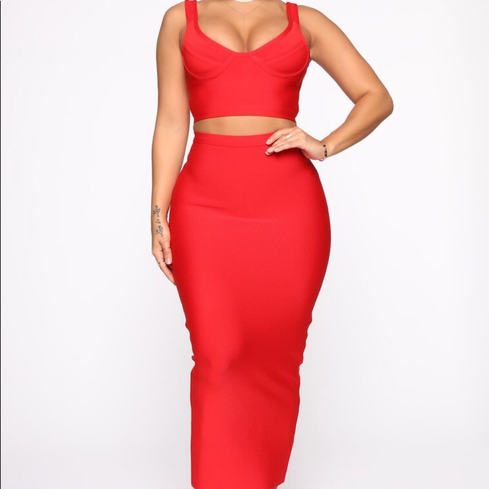 SOLD Red two piece bandage sort set